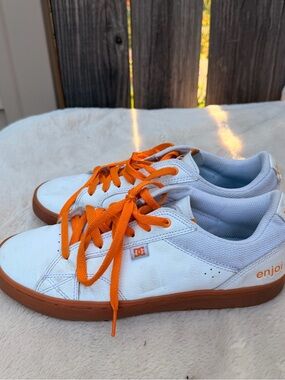 DC White Sneakers with Orange Laces and Gum Sole Size 8.5